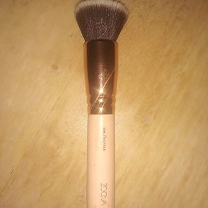 Zoeva 104 Buffer Brush